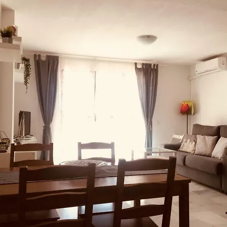 Apartamento Pueblo Evita 33 *